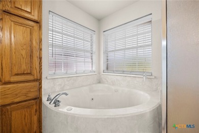 Seller offering $5,000 for buyer's closing costs, no HOA, over