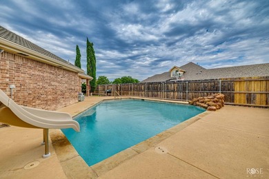 Searching for a spacious home with exceptional amenities and a - photo 40