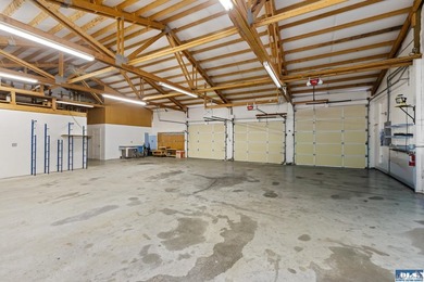 Exceptional Opportunity with Mountain Views, Shop Space & - photo 43
