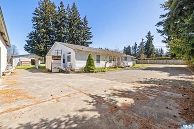 Exceptional Opportunity with Mountain Views, Shop Space & - photo 47