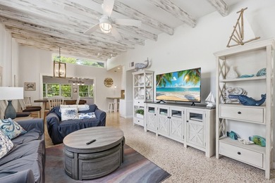 Rare, one-of-a-kind property at the end of a quiet dead-end - photo 9