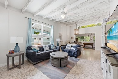 Rare, one-of-a-kind property at the end of a quiet dead-end - photo 10