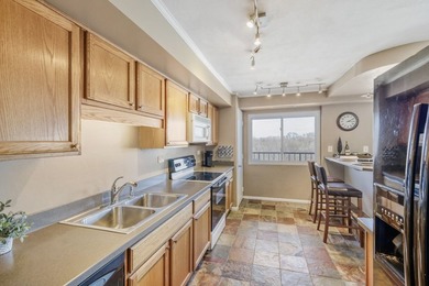 Highly desirable Baybrook Park offers this rarely available - photo 12