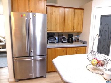 This is the perfect home for those wanting low maintenance - photo 24