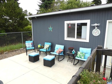 This is the perfect home for those wanting low maintenance - photo 33