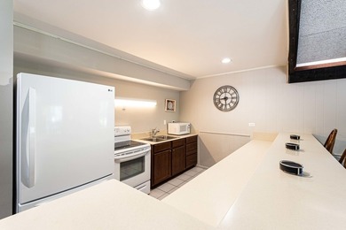 Highly desirable Baybrook Park offers this rarely available - photo 34