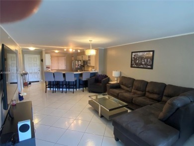 Lake Condo For Sale in Pompano Beach, Florida