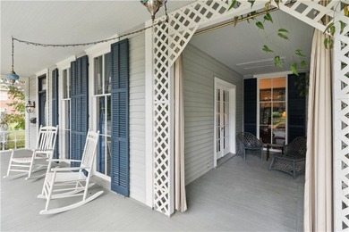 Constructed in 1908 and thoughtfully updated for modern living - photo 16