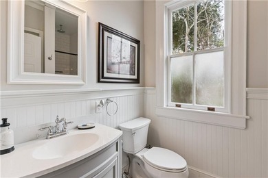 Constructed in 1908 and thoughtfully updated for modern living - photo 26