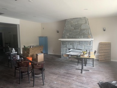 Renovated freestanding commercial property located directly on - photo 4