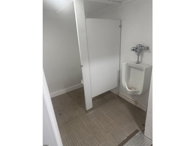 Renovated freestanding commercial property located directly on - photo 8