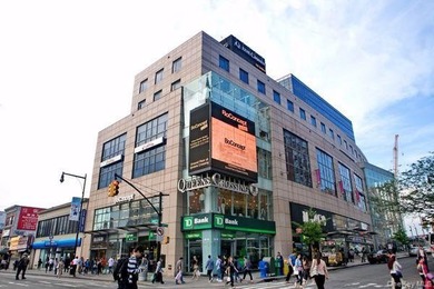 East River Office For Sale in Flushing New York