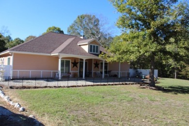 Beautiful home sitting on 4.45 (+/-) acres just outside of - Lake Home For Sale in Hemphill, Texas