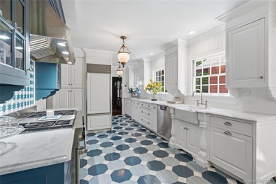 Steeped in history and reimagined with a designer's eye, this - photo 7