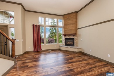 This beautifully appointed home offers water views, thoughtful - photo 15