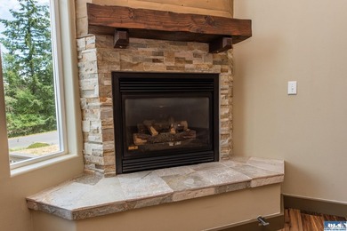 This beautifully appointed home offers water views, thoughtful - photo 17