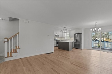 This brand new colonial style home, located in the new *40 - photo 2