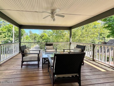 Village living at its best! Just four blocks from Canada Street - photo 32