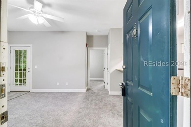 Enjoy easy Lowcountry living at 726 Legends on the Green, a - photo 3