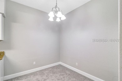 Enjoy easy Lowcountry living at 726 Legends on the Green, a - photo 7