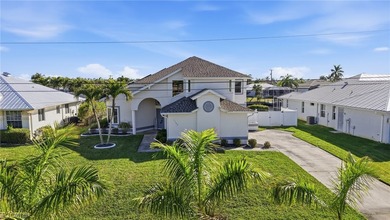 Beautiful remodeled Gulf Access home walking distance to - photo 6