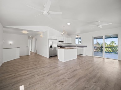 Panoramic views of the Pacific Ocean, West Maui Mountains, and - photo 4