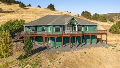 Upper Klamath Lake Home For Sale in Klamath Falls Oregon