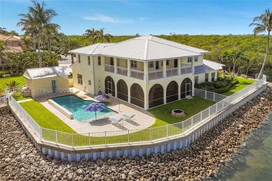 One of Hutchinson Island's gated premier deep-water Intracoastal - photo 11