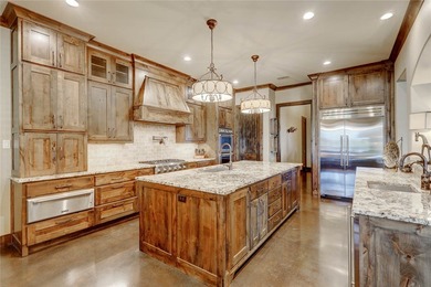 Step into a world of luxury and tranquility at 1901 Glenoak Dr - photo 12