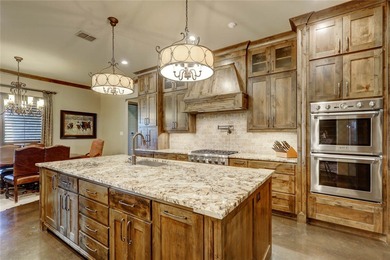 Step into a world of luxury and tranquility at 1901 Glenoak Dr - photo 13