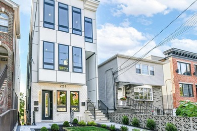 Major value in Jersey City Heights-spacious new construction - photo 4