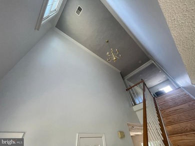 Rare opportunity to own a business location with location and - photo 14
