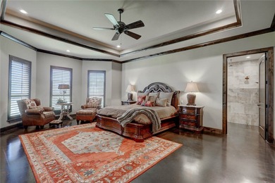 Step into a world of luxury and tranquility at 1901 Glenoak Dr - photo 17