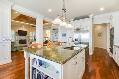 One of Hutchinson Island's gated premier deep-water Intracoastal - photo 24