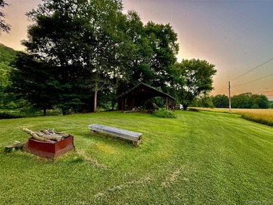 *MOTIVATED SELLER - MAKE AN OFFER Available for the first time - photo 31