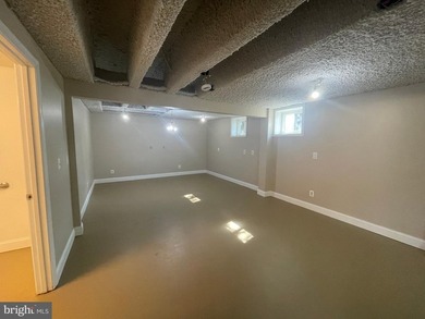 Rare opportunity to own a business location with location and - photo 34