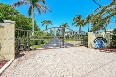 One of Hutchinson Island's gated premier deep-water Intracoastal - photo 42
