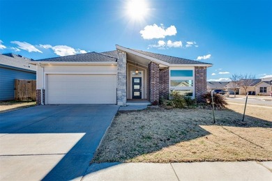 Lake Overholser Home For Sale in Yukon Oklahoma