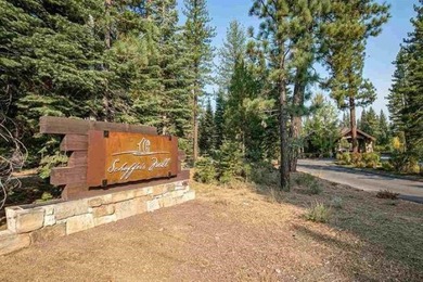 Welcome to a Mountain Sanctuary with a Vintage Welcome! A - photo 21