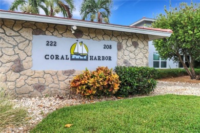 Cape Coral Lakes Area Condo For Sale in Cape Coral Florida