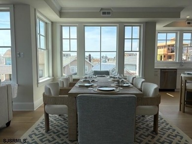 Exceptional NEW CONSTRUCTION, Single Family coastal home with - photo 7