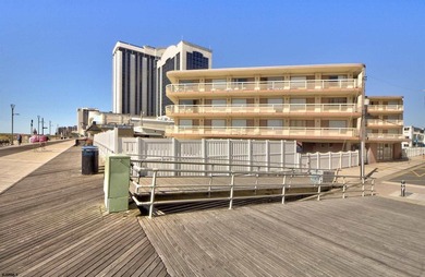 Repriced! Wake up to breathtaking beach views in this - photo 1