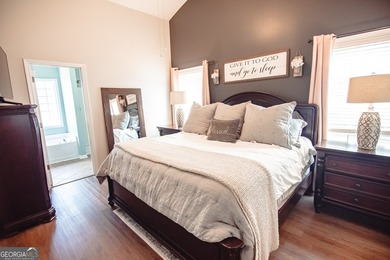 MOTIVATED SELLER! ALL OFFERS CONSIDERED! Welcome home to this - photo 18