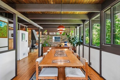 One of a Kind Mid-Century Modern home designed by renowned - photo 20