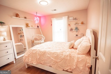 MOTIVATED SELLER! ALL OFFERS CONSIDERED! Welcome home to this - photo 24