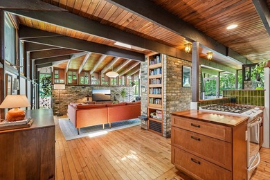 One of a Kind Mid-Century Modern home designed by renowned - photo 25