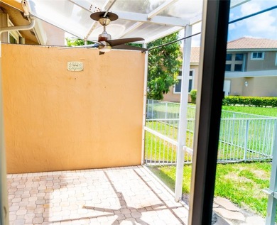 Welcome to this beautiful Grand Palms Golf Community! A spacious - photo 25