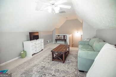 MOTIVATED SELLER! ALL OFFERS CONSIDERED! Welcome home to this - photo 28