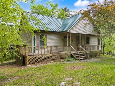 Lake Home For Sale in Burnside, Kentucky