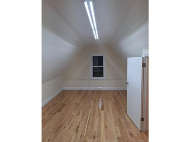 Welcome to this spacious detached single-family home situated on - photo 4